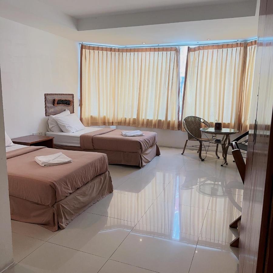 Jomtien Hostel 3 Buitenkant foto